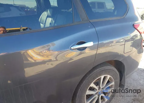 2014 Nissan Pathfinder S/Sv/Sl/Platinum from USA, damaged, VIN 5N1AR2MN9EC653942